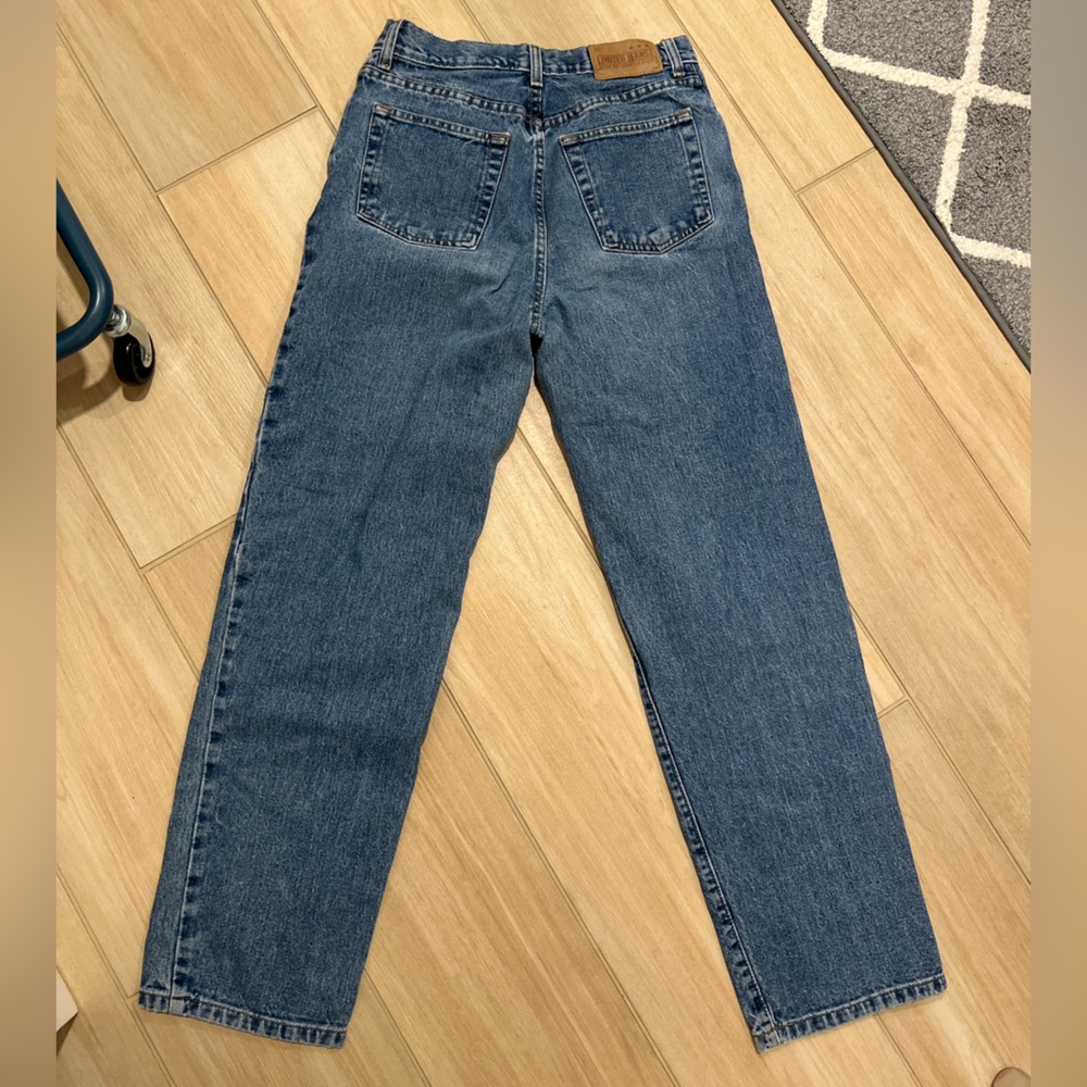 High Rise Straight Jeans - Picture 3 of 3